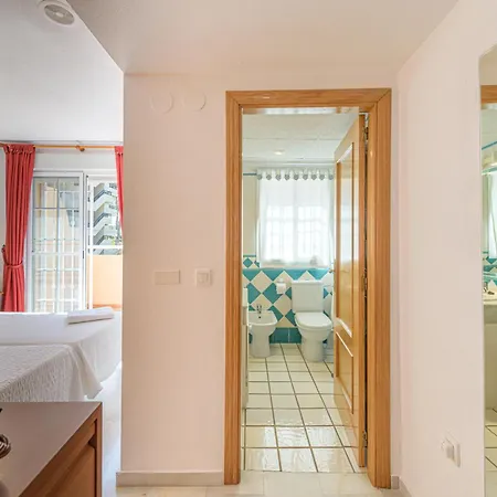 Сasa de vacaciones Wintowinrentals Very Close To The Beach, Pool & Free Parking *