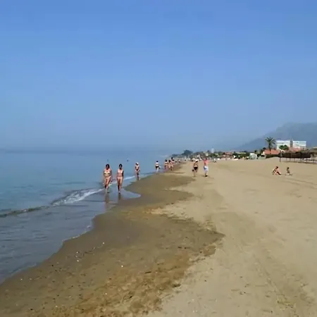 Сasa de vacaciones Wintowinrentals Very Close To The Beach, Pool & Free Parking